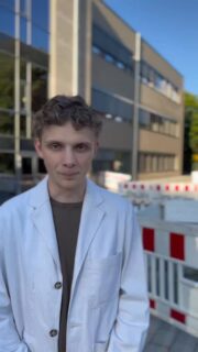 Marten König berichtet von der Einweihungsfeier der BBS Osterholz-Scharmbeck.
#grüne #osterholz #kreistag #schule #bildung #neubau #berufsbildung #bbsohz #bbs