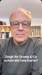 Zulassungszahlen für reine Benziner befinden sich im freien Fall. E-Autos haben die Benziner fast eingeholt und wenn es so weitergeht werden sie bald zulassungsstärker sein.
Das ist eine gute Nachricht, denn durch den Umstieg auf Stromer und erneuerbare Energien können wir Trump und Putin die lange Nase zeigen und uns unabhängig von ihnen machen. Das ist bitter notwendig.
Für uns ist das ein Erfolg beharrlicher Politik, unserer Politik.
Mach mit werde Teil einer erfolgreichen Partei: www.gruene.de/mitglied-werden
#gruene #osterholz #eauto #transformation #fossil