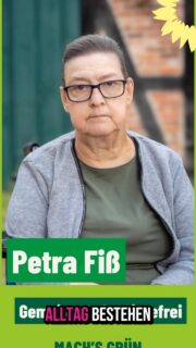 Eine Gesellschaft ist dann stark, wenn alle dazugehören. 💚
Petra Fiß erinnert uns mit ihren Botschaften daran, wie wichtig Inklusion und echte Teilhabe sind.
🌻 Am 13. September: Gemeinsam Zukunft gestalten. Grün wählen.
#Teilhabe #Inklusion #Barrierefreiheit #Kommunalwahl #GrünWählen